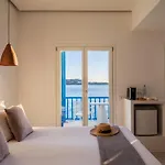 Bed & Breakfast Bluetopia
