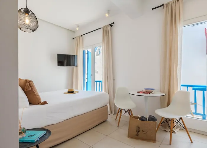 Bluetopia Bed & Breakfast 4*