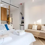 ブルートピア スイーツ 4* Mykonos Town