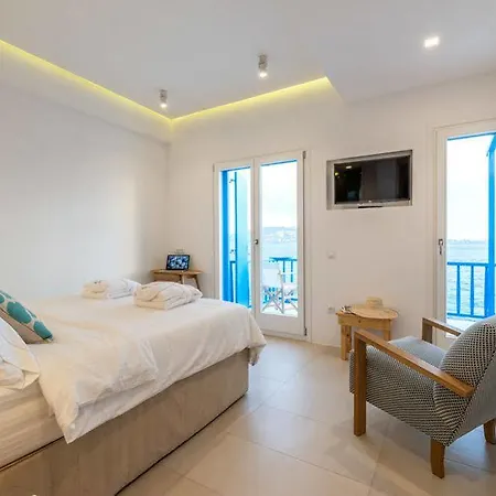 بلوتوبيا سويتس 4*