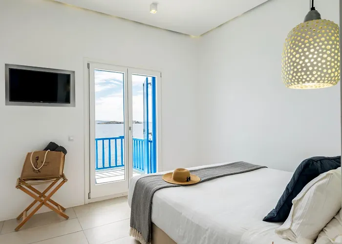 Bluetopia Alojamento de Acomodação e Pequeno-almoço Mykonos Town