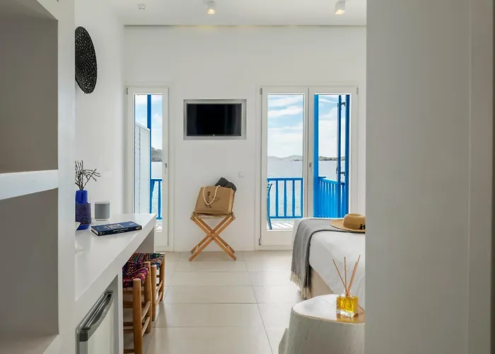 Bluetopia 4* Mykonos Town