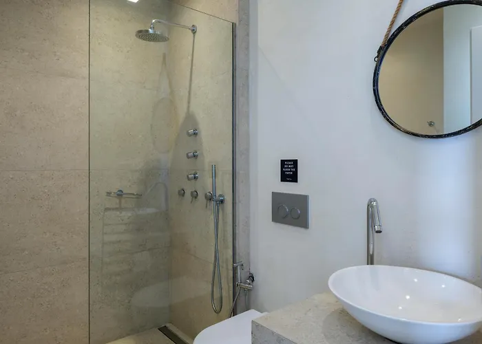 ベッド・アンド・ブレックファスト ブルートピア スイーツ