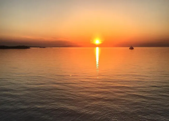 ベッド・アンド・ブレックファスト ブルートピア スイーツ 4*