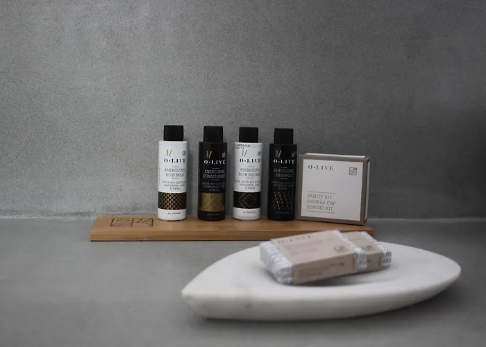 ブルートピア スイーツ ベッド・アンド・ブレックファスト 4*